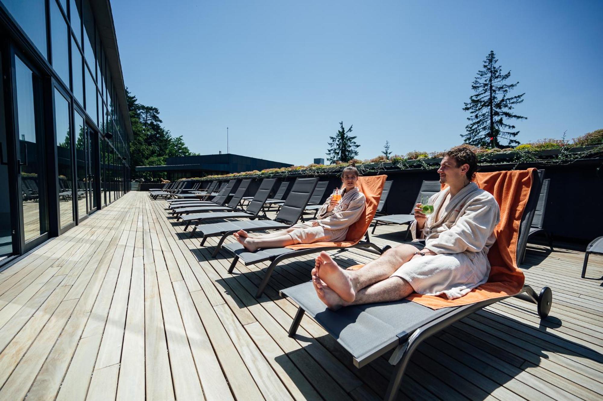 Balvanyos Resort - Peakture Hotel & Grand Hotel Балваниос Екстериор снимка