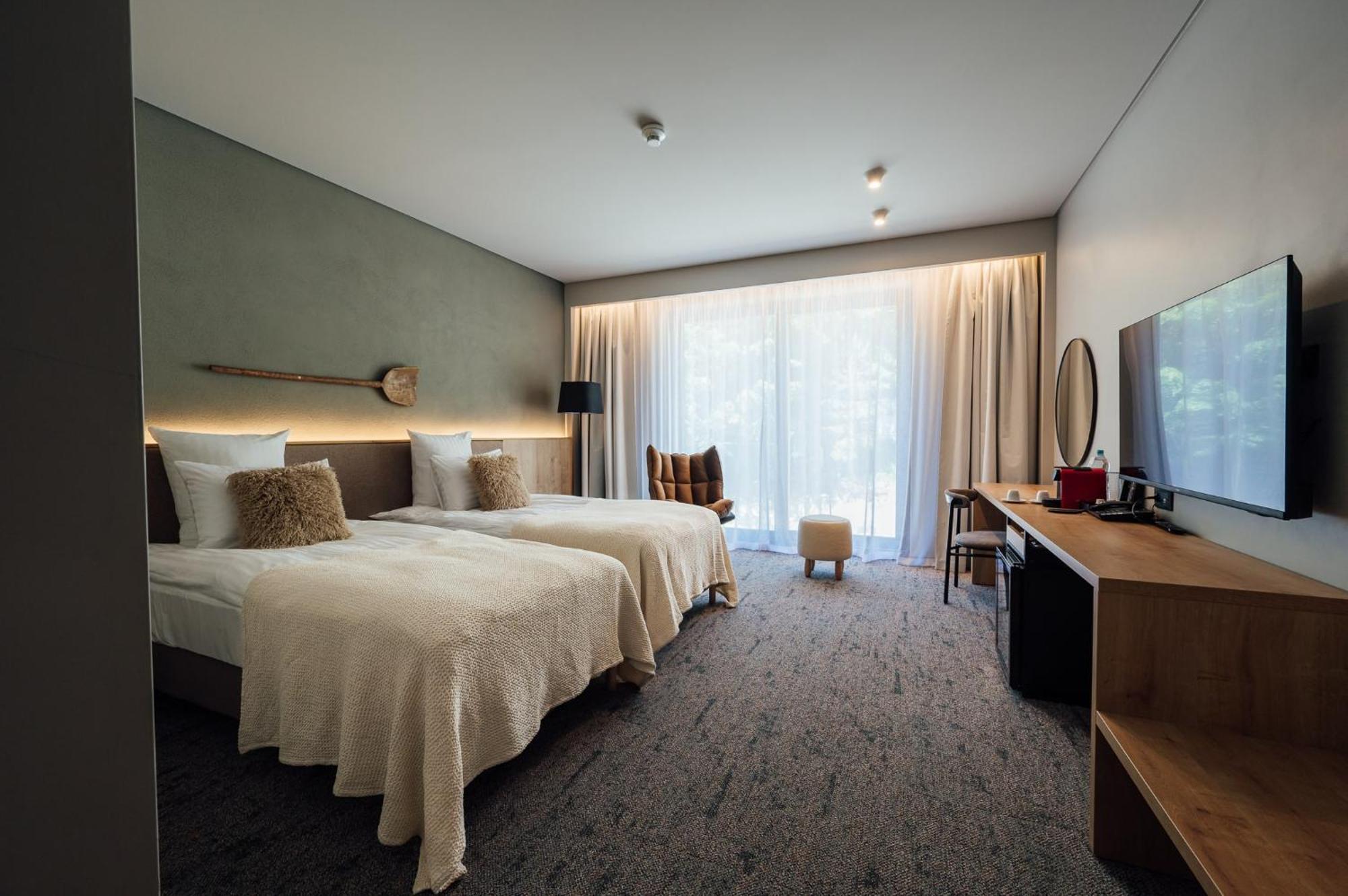 Balvanyos Resort - Peakture Hotel & Grand Hotel Балваниос Екстериор снимка